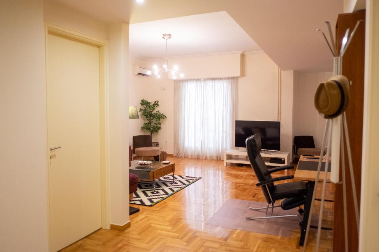 Two Bedroom Apt In Syntagma - Ermou Area เอเธนส์ ภายนอก รูปภาพ