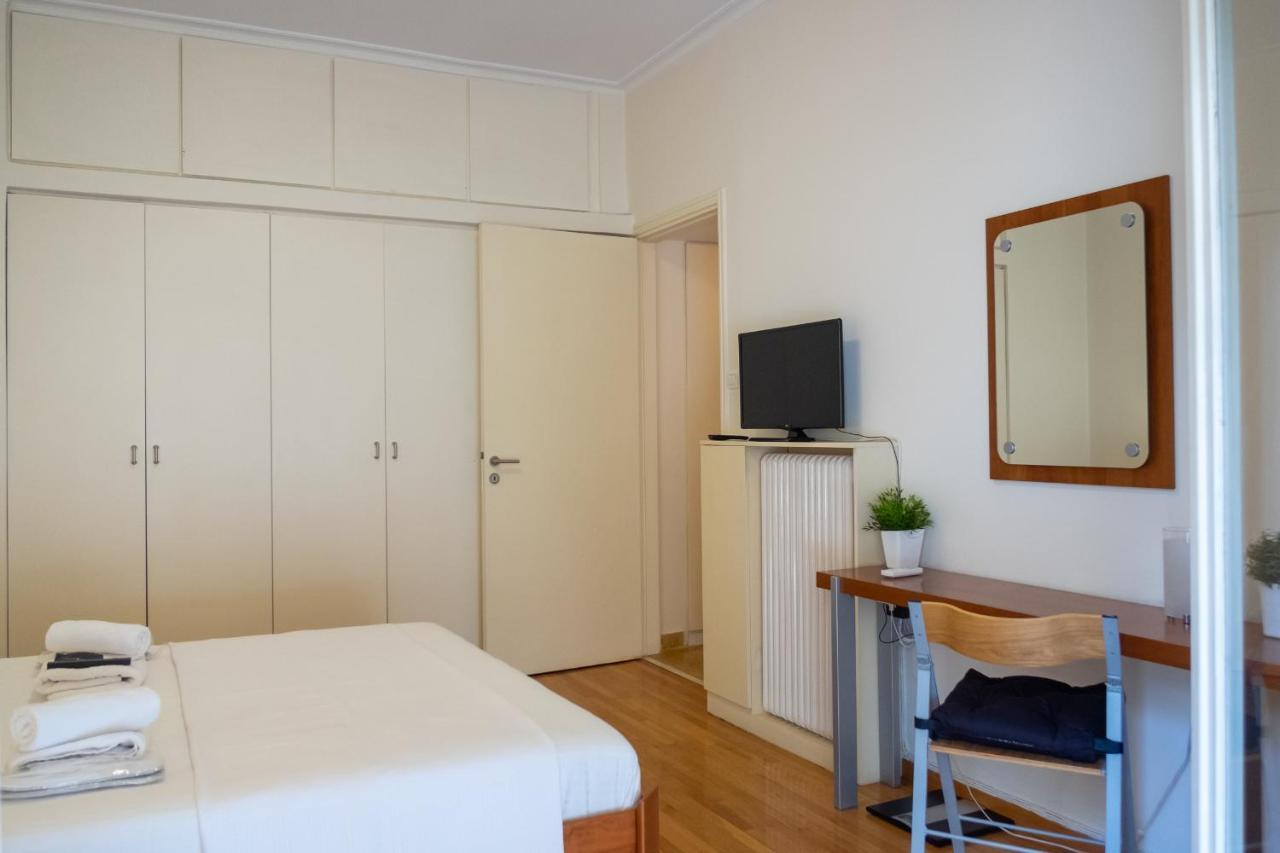 Two Bedroom Apt In Syntagma - Ermou Area เอเธนส์ ภายนอก รูปภาพ