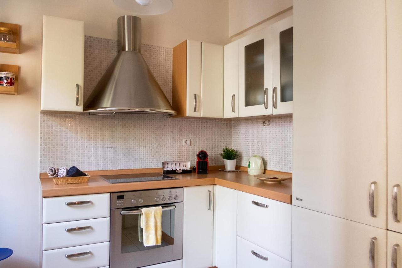 Two Bedroom Apt In Syntagma - Ermou Area เอเธนส์ ภายนอก รูปภาพ