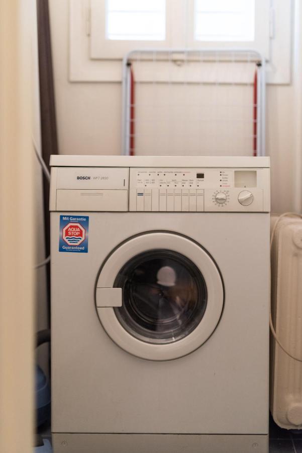 Two Bedroom Apt In Syntagma - Ermou Area เอเธนส์ ภายนอก รูปภาพ